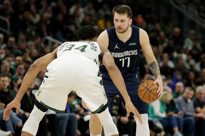 Los Dallas Mavericks ganan cuatro partidos seguidos con Luka Dončić